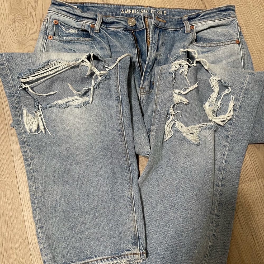 American Eagle High Rise Straight Jeans